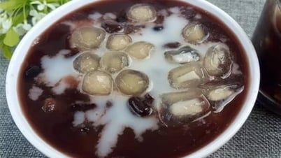 حلوى الفاصوليا الحمراء وحليب جوز الهند