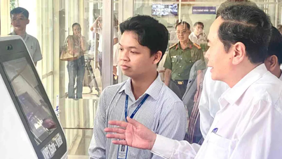 Chủ tịch Quốc hội Trần Thanh Mẫn kiểm tra công tác chuẩn bị của 2 đơn vị ở TP Cần Thơ