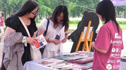Học sinh Hà Nội lan tỏa tình yêu đọc sách đến giới trẻ