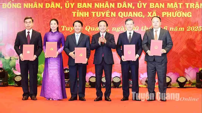 Lễ công bố tỉnh Tuyên Quang mới