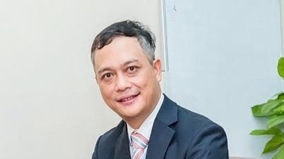 学際科学芸術学部長、准教授、グエン・ヴァン・ヒュー博士：