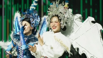 청소년은 국가적 문화적 정체성을 보존하고 증진합니다.