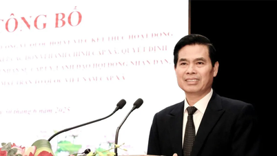 ซอนลาประกาศมติและการตัดสินใจของส่วนกลางและจังหวัดเกี่ยวกับการดำเนินการบริหารราชการส่วนท้องถิ่นแบบสองระดับ