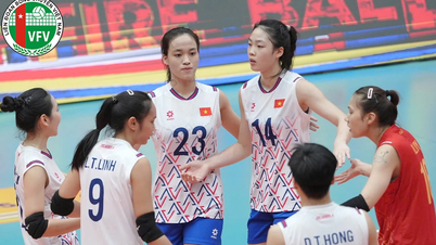 Bóng chuyền nữ U21 Việt Nam tạo điểm nhấn trước đương kim vô địch VTV Cup