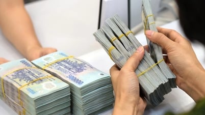เงินก็ยังไหลเข้าธนาคาร