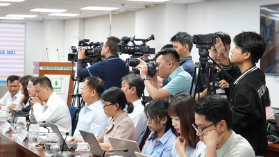 Tạm thời giữ nguyên các báo, đài thuộc UBND TPHCM
