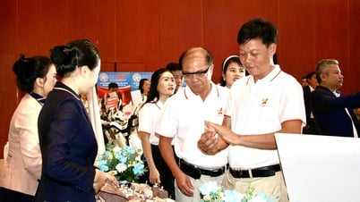 អាជីវកម្មមុនឱកាសផ្លាស់ប្តូរ
