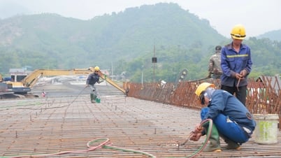 Transport reaches far - Ha Giang breaks through - Part 2: "Lifelines" connecting villages