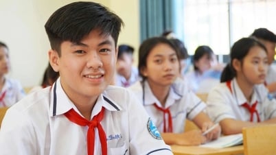 Englischprüfungsfragen und -antworten für die 10. Klasse Hung Yen im Jahr 2025