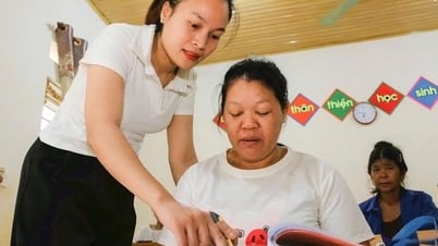 Xóa mù chữ, mở cánh cửa tri thức cho phụ nữ vùng cao Tương Dương