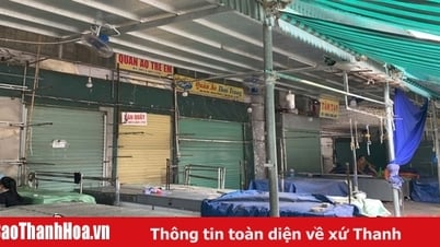 أغلقت العديد من متاجر الأزياء ومستحضرات التجميل في مدينة ثانه هوا بشكل غير متوقع