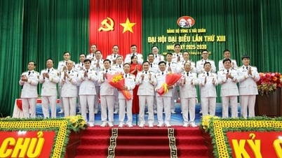 Развитие храбрости и интеллекта для создания революционного, дисциплинированного, элитного и современного Военно-морского региона 5