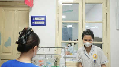 Hà Nội lấy mẫu xét nghiệm gen virus SARS-CoV-2 lưu hành