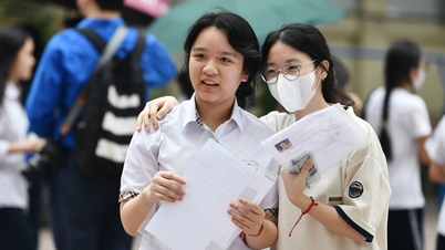 Englischprüfungsfragen und -antworten für die Aufnahmeprüfung der 10. Klasse in der Provinz Quang Binh im Jahr 2025