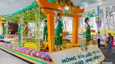 Tôn vinh nghề nông từ Lễ hội trái cây Nam Bộ