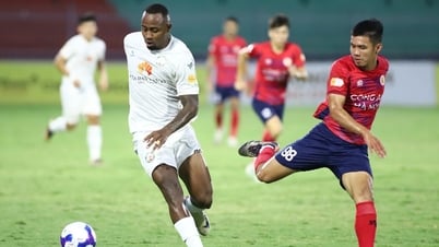 Từ 'PSG Việt Nam' đến vực thẳm nguy cơ rớt hạng V-League: Vì đâu nên nỗi, Bình Định ơi?