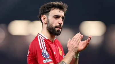 Bruno Fernandes có động thái gây sốc, quyết ở lại Man Utd chiến đấu