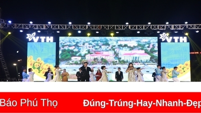 Kunstprogramm zur Feier des 63. Jahrestages der Gründung der Stadt Viet Tri