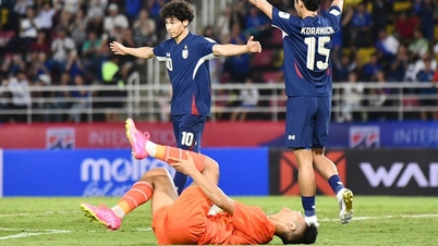 Thái Lan ghi bàn thiếu fair-play