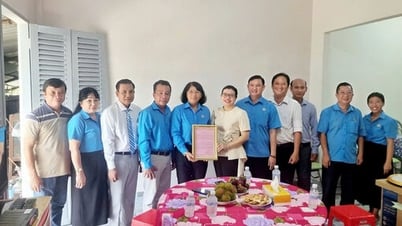 롱안성 노동조합연합회, 벤트레성에 노동조합 쉼터 건립
