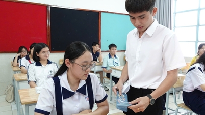Lưu ý về những loại máy tính được mang vào phòng thi lớp 10