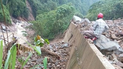 Liên tục xảy ra mưa lớn, lũ quét, Quốc lộ 16 sạt lở chia cắt