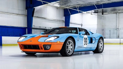 Ngắm siêu xe Ford GT huyền thoại cực hiếm nổi tiếng đấu giá