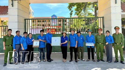 Hơn 1.200 đoàn viên thanh niên tham gia tiếp sức mùa thi