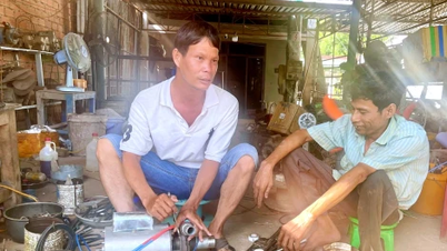 ស្រឡាញ់អ្នកជិតខាងដូចខ្លួនឯង