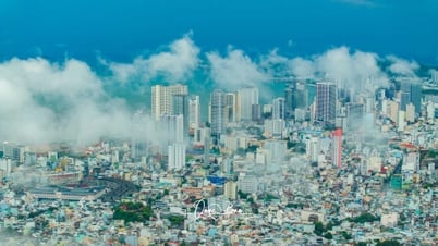 Ngắm. Nha Trang trong màn mây