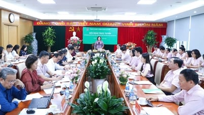Thống đốc Ngân hàng Nhà nước làm việc với Ban Đại diện HĐQT Ngân hàng Chính sách Xã hội các cấp