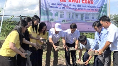 Tặng nhà y tế cộng đồng và hệ thống nước sạch cho buôn Cư K’nao