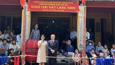 Thị trưởng thành phố Katsuragi giao lưu vật làng Sình