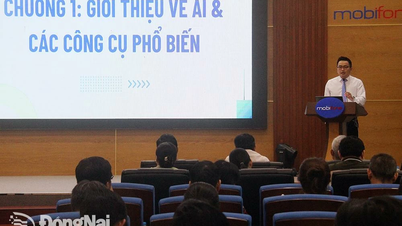 Sẽ tổ chức sát hạch kiến thức và kỹ năng ứng dụng AI đối với công chức cấp sở, ngành và UBND cấp huyện