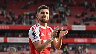 Arsenal chia tay 17 cầu thủ, mở đường cho cuộc đại cải tổ