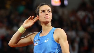 世界ランキング361位の女子テニス選手が、2025年ローランギャロス準決勝に臨む際におとぎ話を書く