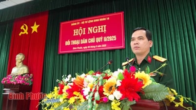 Trung đoàn 717 tổ chức đối thoại dân chủ