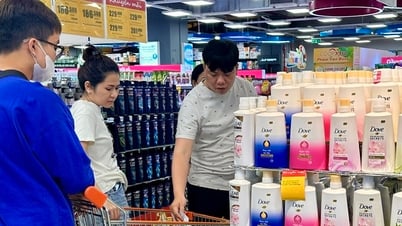Loạt phiếu công bố mỹ phẩm tự thu hồi: Hiểu sao cho đúng để tránh hoang mang?