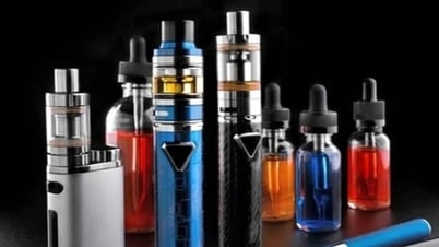 Nam sinh 15 tuổi nói nhảm, phải cấp cứu sau hút thuốc lá điện tử