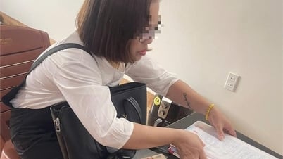 La policía de la comuna de Kim Dinh (Kim Thanh) devolvió un bolso que contenía 170 millones de VND a la persona que lo dejó abandonado.