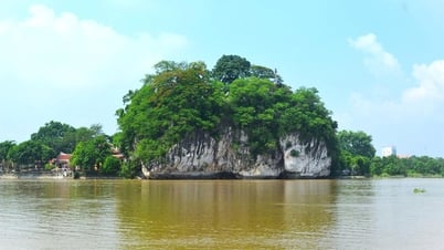 Sẽ đề cử di sản văn khắc núi Non Nước lên UNESCO