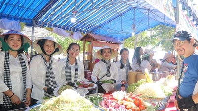 Sôi nổi Hội thi ẩm thực và gian hàng khởi nghiệp “Nha Trang xưa và nay”