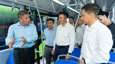 Hanoï : Élaboration d'une feuille de route pour convertir tous les véhicules à l'énergie propre