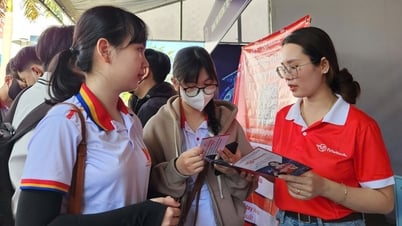Más de 8.200 empleos en tecnología digital para estudiantes en la Feria de Empleo VKU 2025