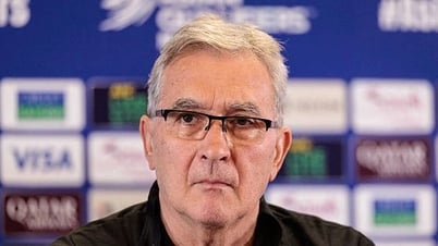 HLV Trung Quốc nói điều bất ngờ khi đội nhà vỡ mộng dự World Cup