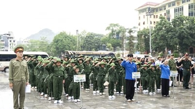Lễ xuất quân trại hè “Chúng em là chiến sỹ” cho thanh thiếu niên Hà Giang