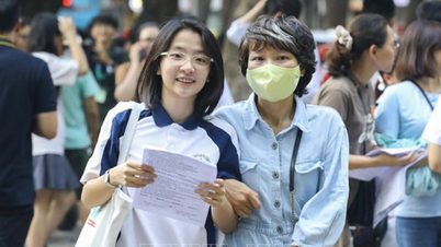 Thí sinh Hà Nội hoàn thành ngày thi đầu tiên Kỳ thi tuyển sinh vào lớp 10 công lập