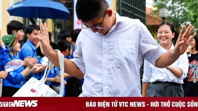 'Trúng tủ đề', thí sinh viết liền 8 trang giấy, nắm chắc 8 điểm trong tay