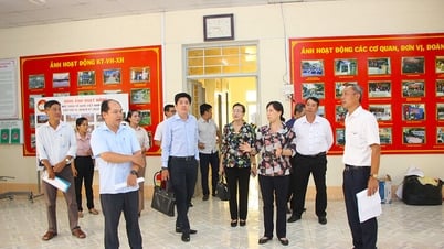 Phó Chủ tịch UBND tỉnh An Giang Nguyễn Thị Minh Thúy kiểm tra cơ sở vật chất, trụ sở tại huyện Thoại Sơn