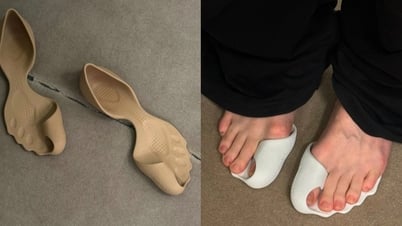 Balenciaga gây tranh cãi vì đôi giày 12 triệu đồng nhưng như đi chân trần